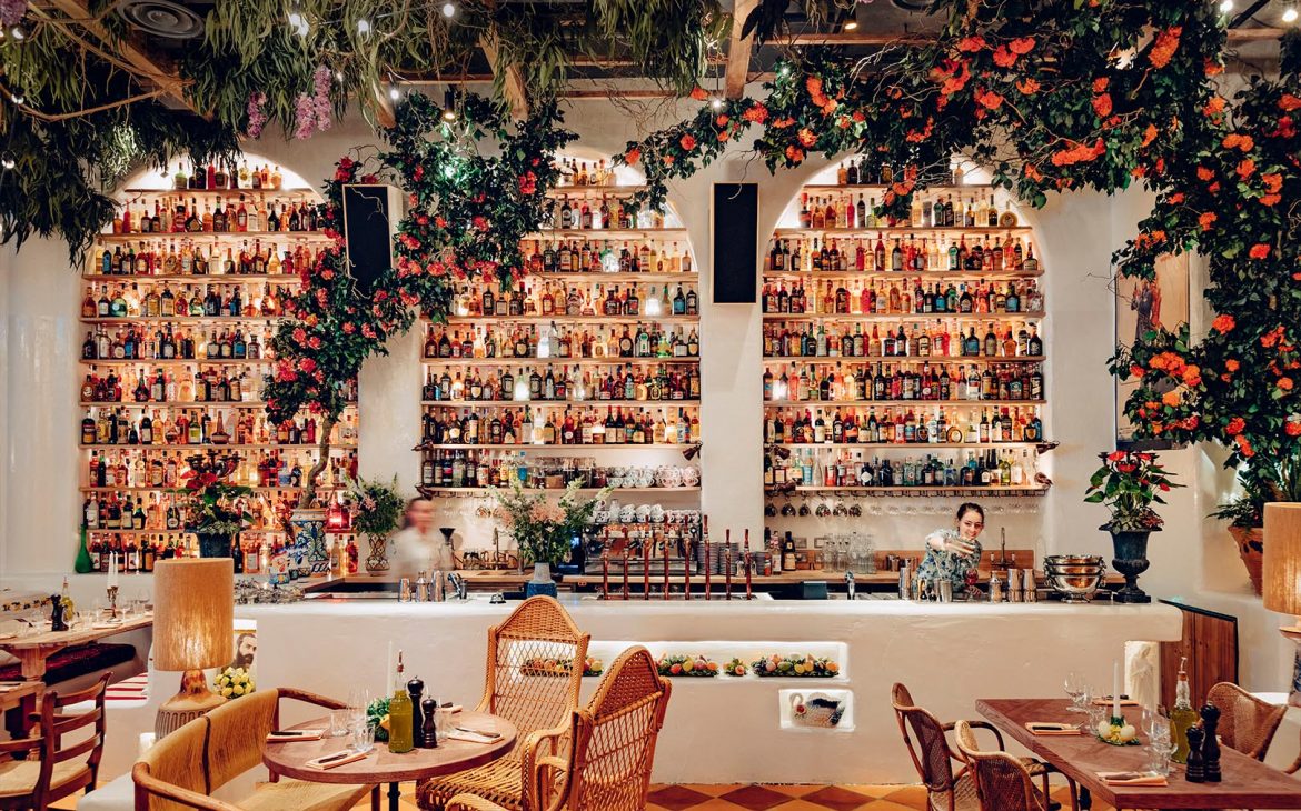 A luxurious italian restaurant