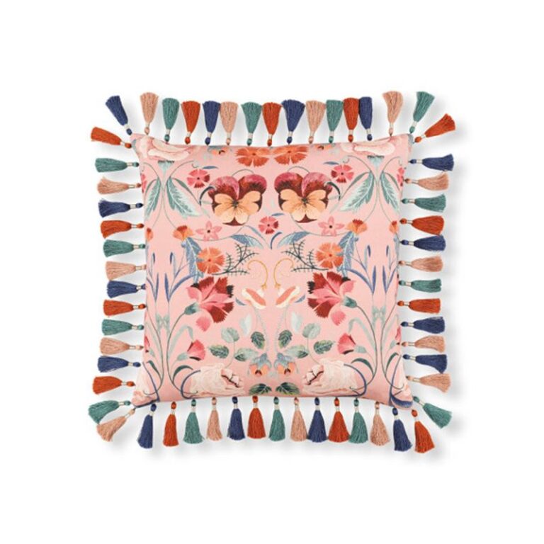 Romo Bonita Cushion - Chateau Rose