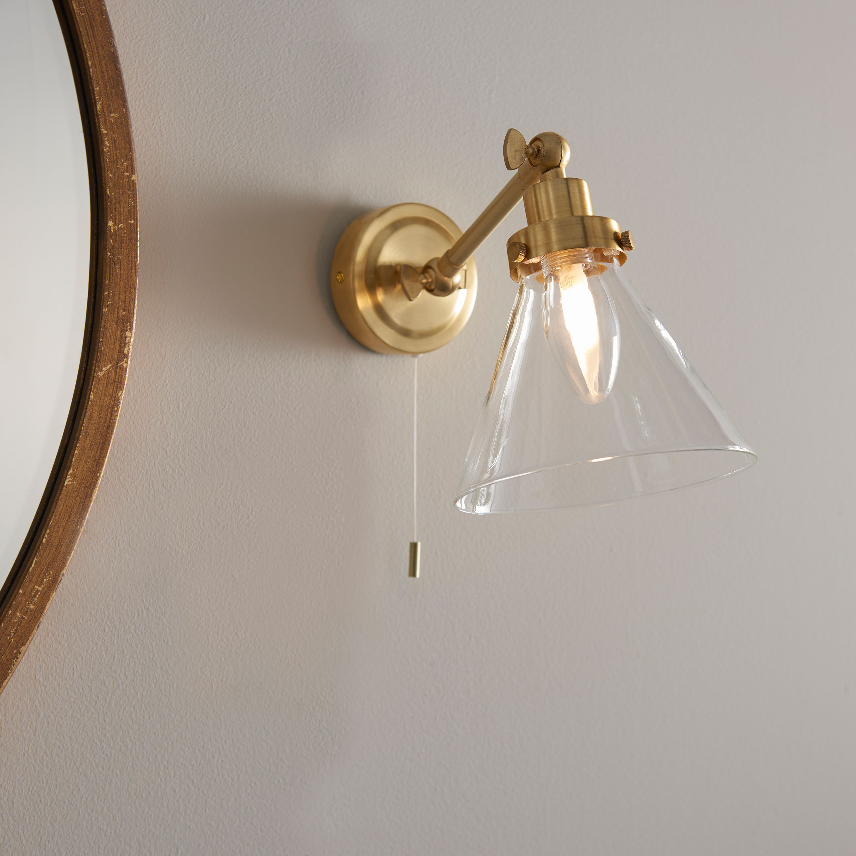 Dower Wall Sconce