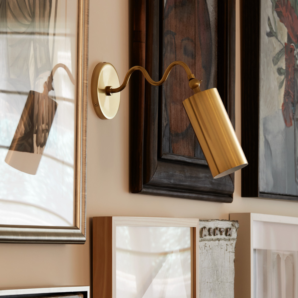 Bea Wall Light