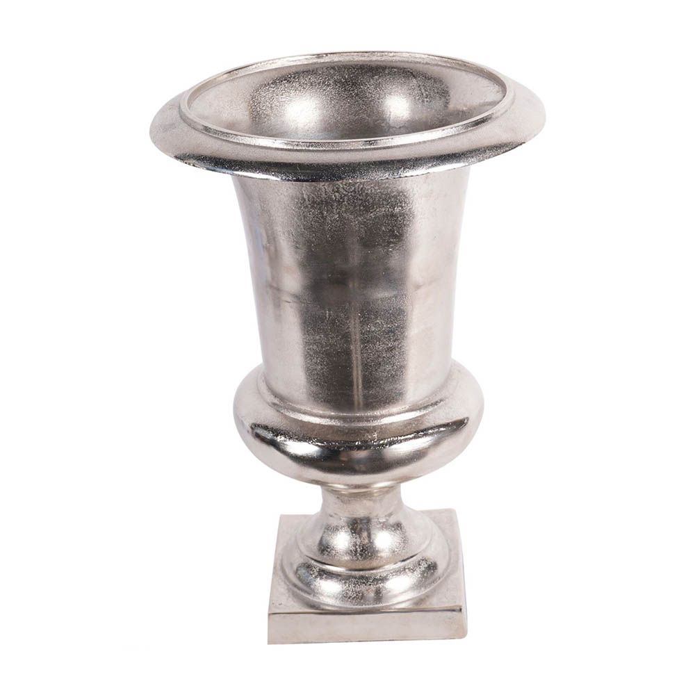 Nyx SIlver Urn