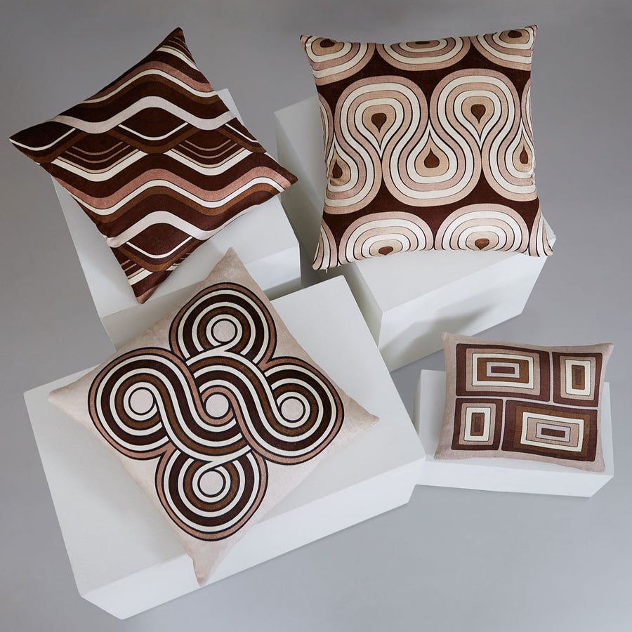 Milano Champagne Concentric Loops Cushion