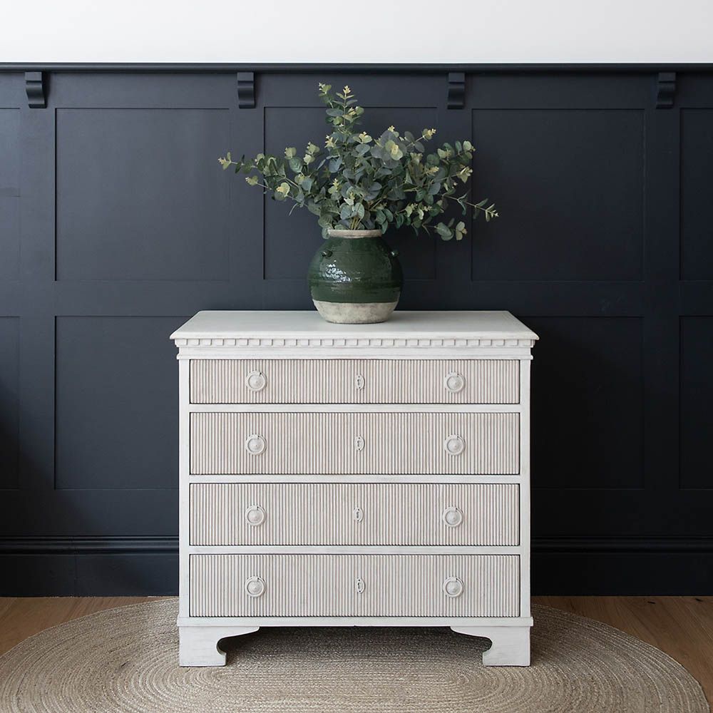 Victrola Chest of Drawers