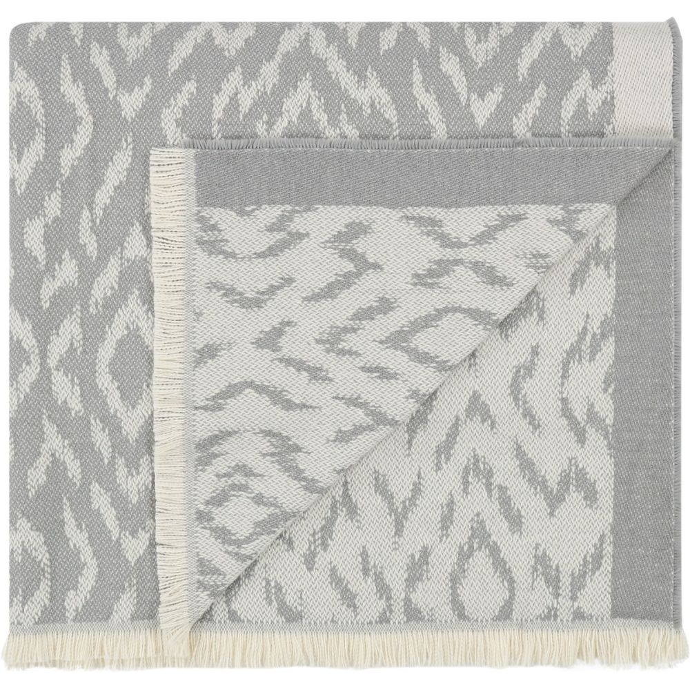 Villa Nova Folly Throw - Plume
