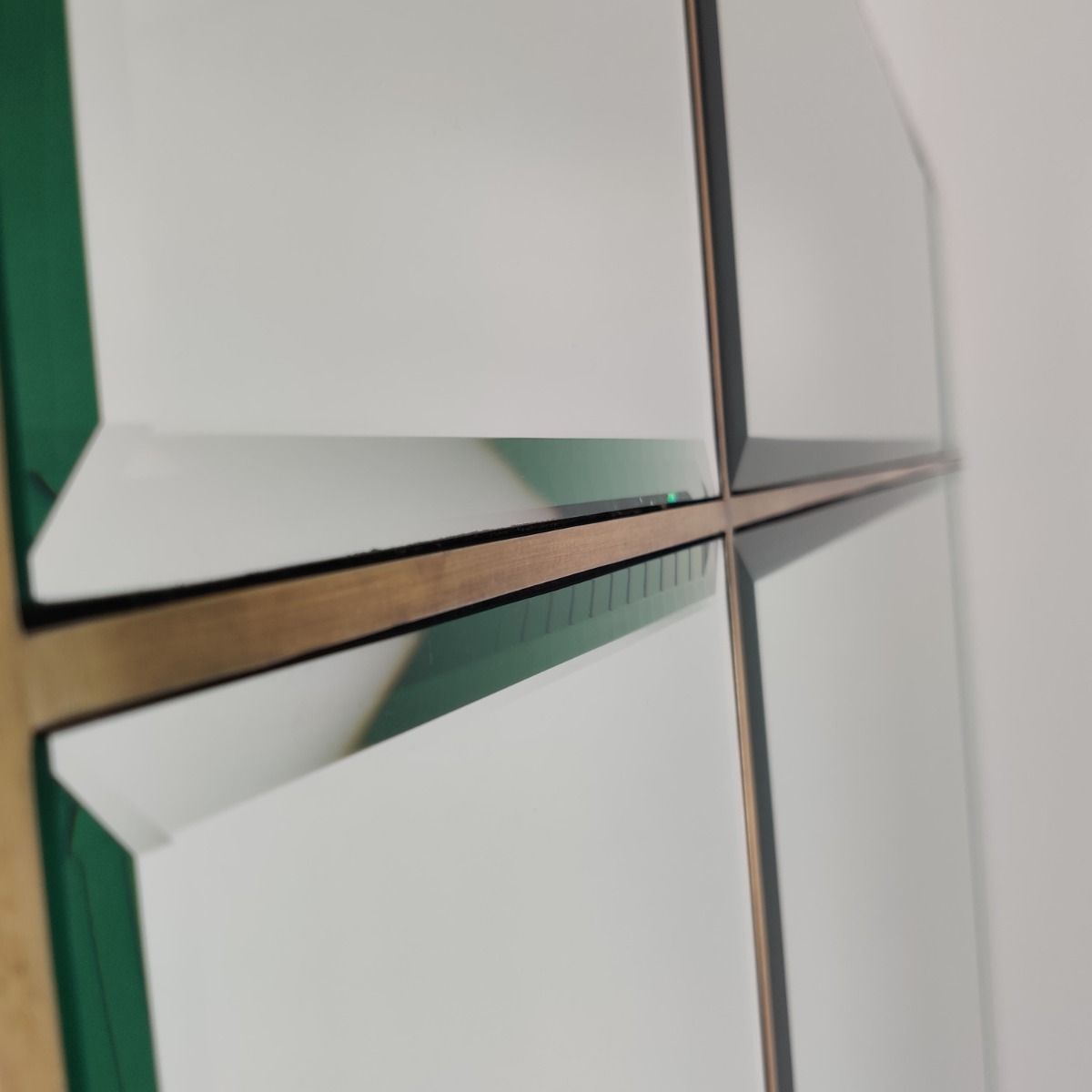 Clearance - Beaumont Mirror – Brass – XL