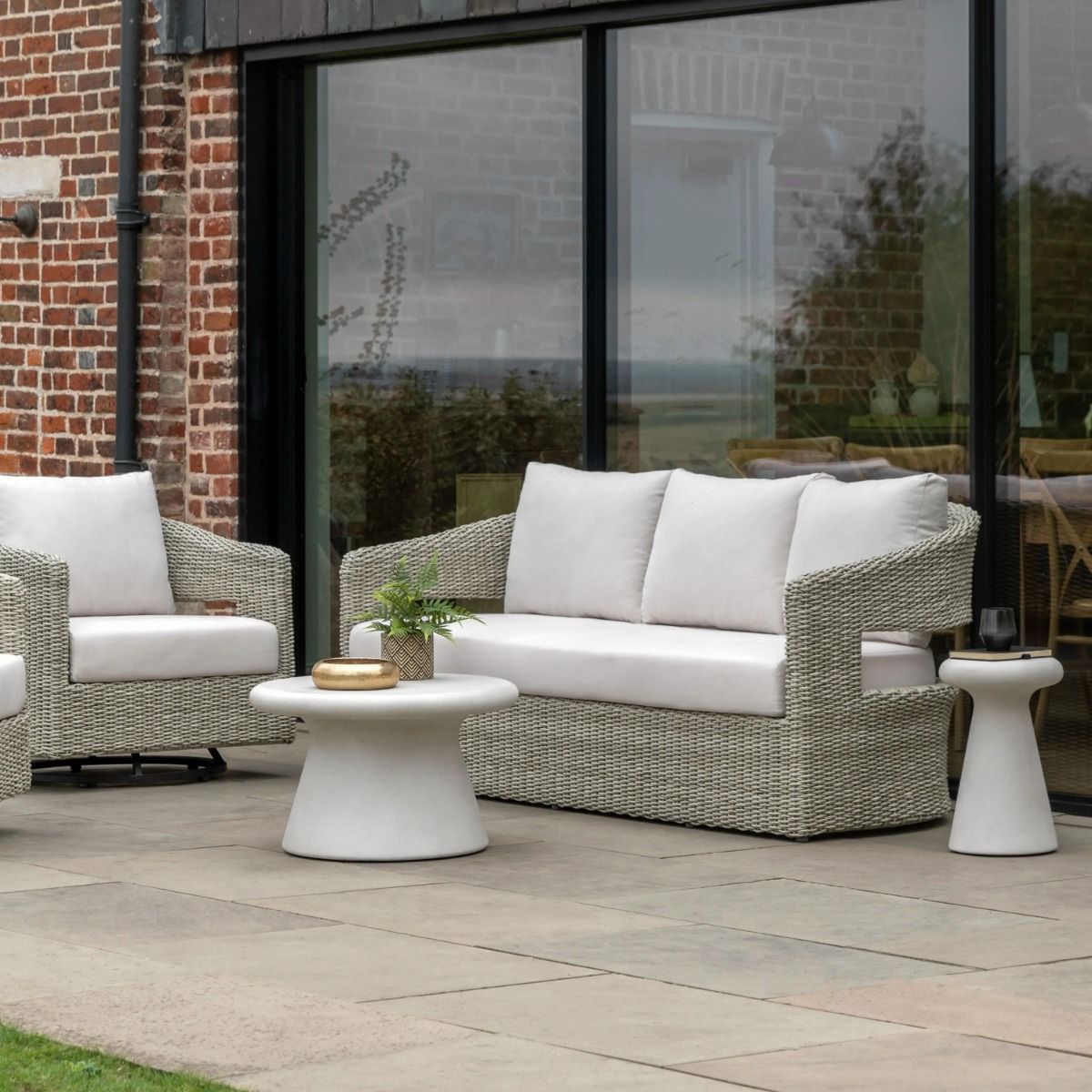 Zephros Outdoor Sofa