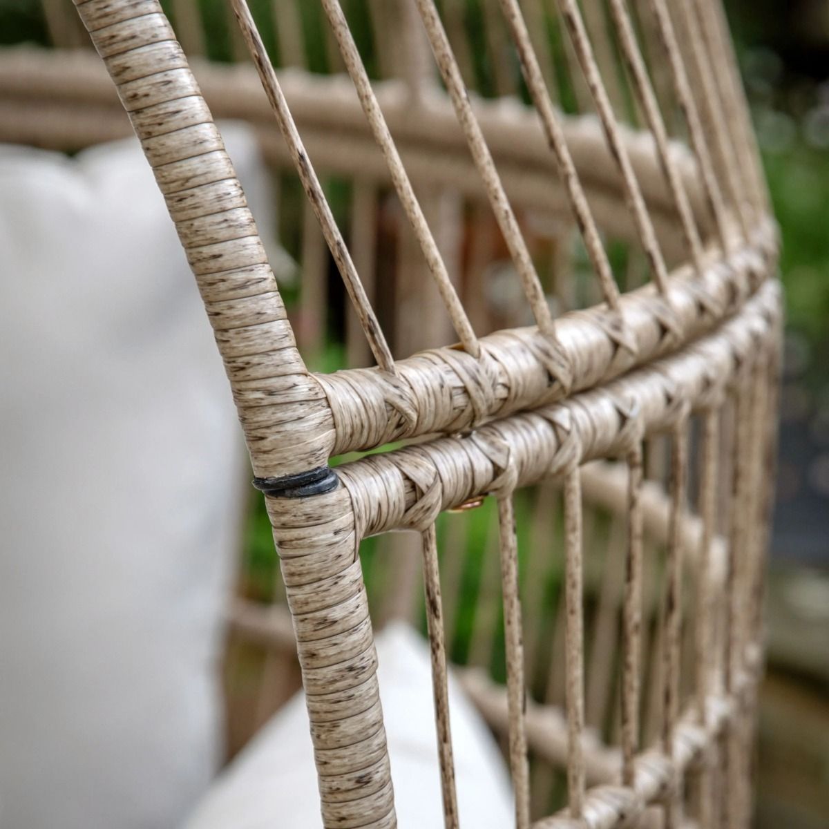Kharros Outdoor Egg Chair