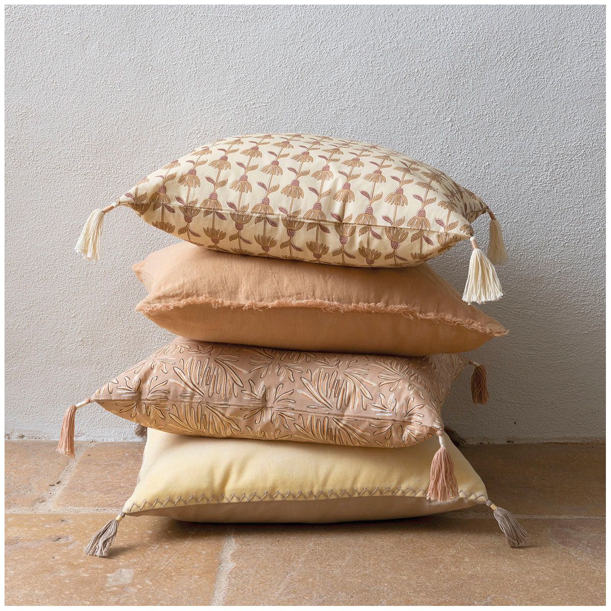Solina Cushion - Pink - Square
