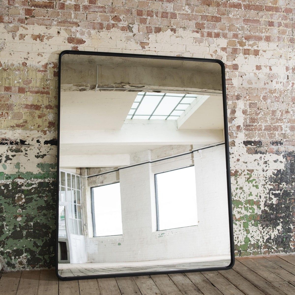 Large store industrial mirror