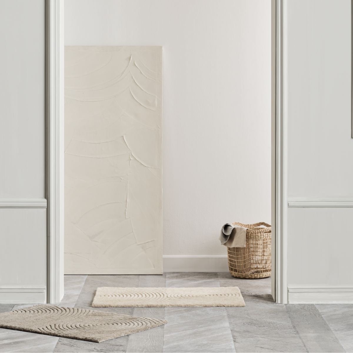 Step into serenity with our Zen Doormat in beige. Enhance your entryway's charm while welcoming guests with style and tranquility.