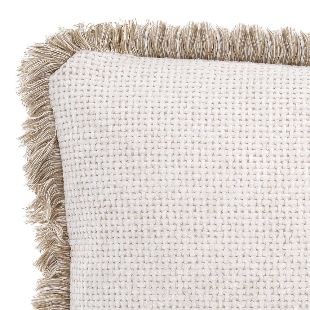 Delightful, rectangular cushion with beige fringe detail