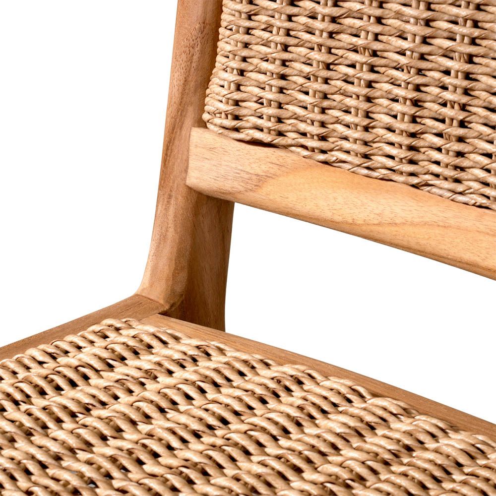 Dreamy natural outdoor dining chair with woven finish
