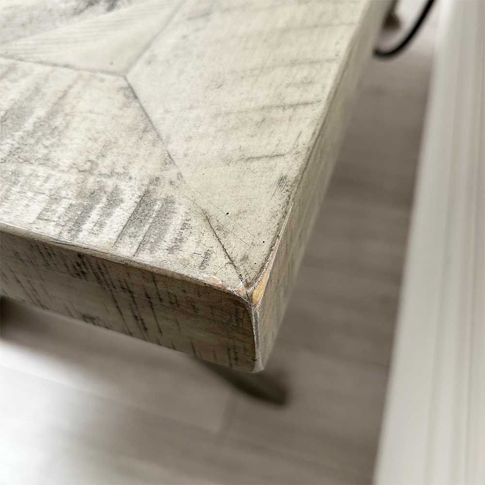 Sophisticated wooden desk with frieze drawer and crossed legs