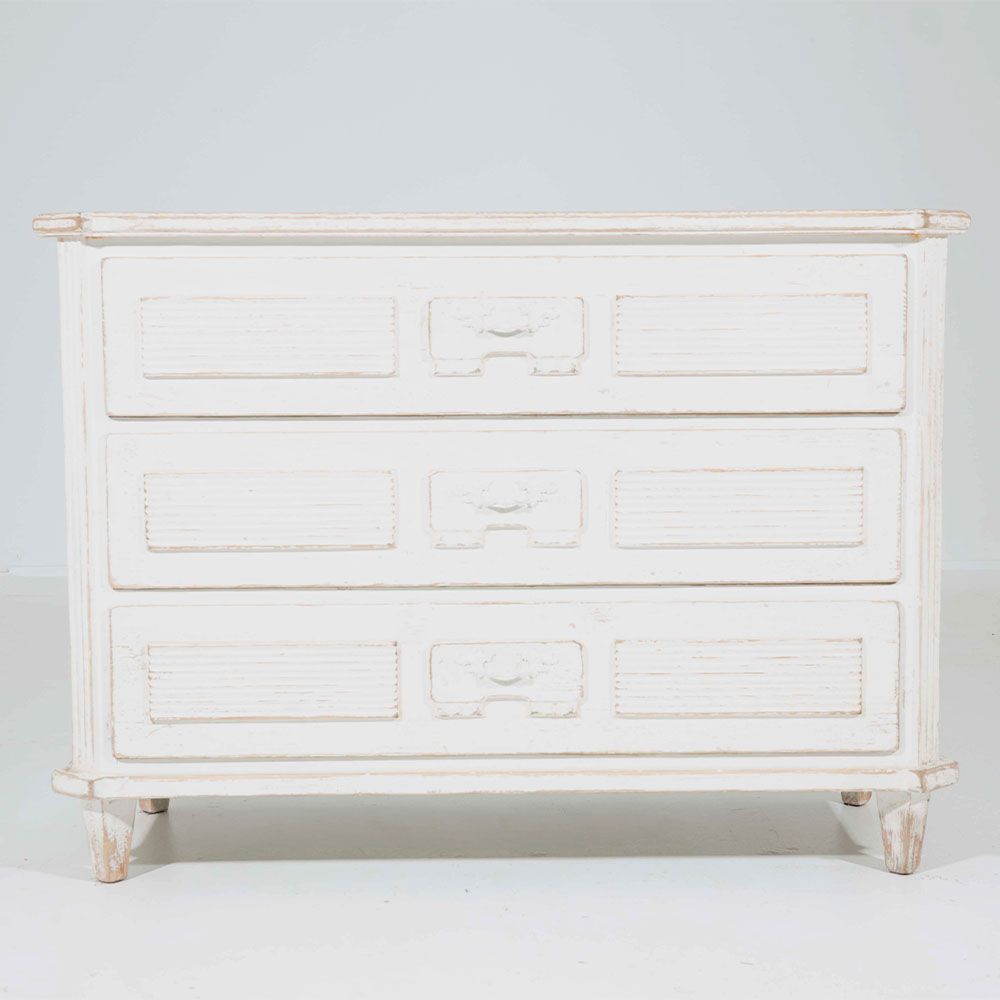 Walter Chest of Drawers