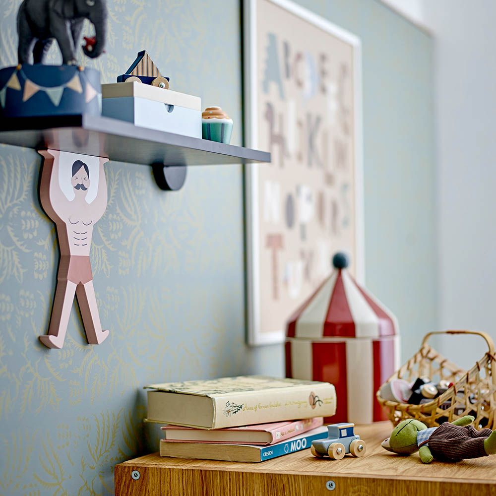 Quaint candle holder in the shape of a elephant for children's birthday