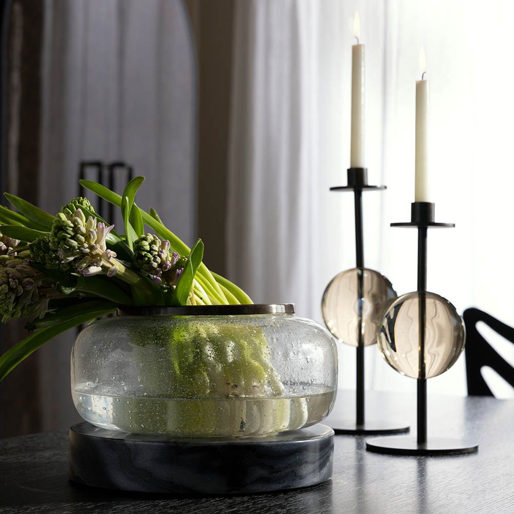 Metal candle holders with round smoked glass element