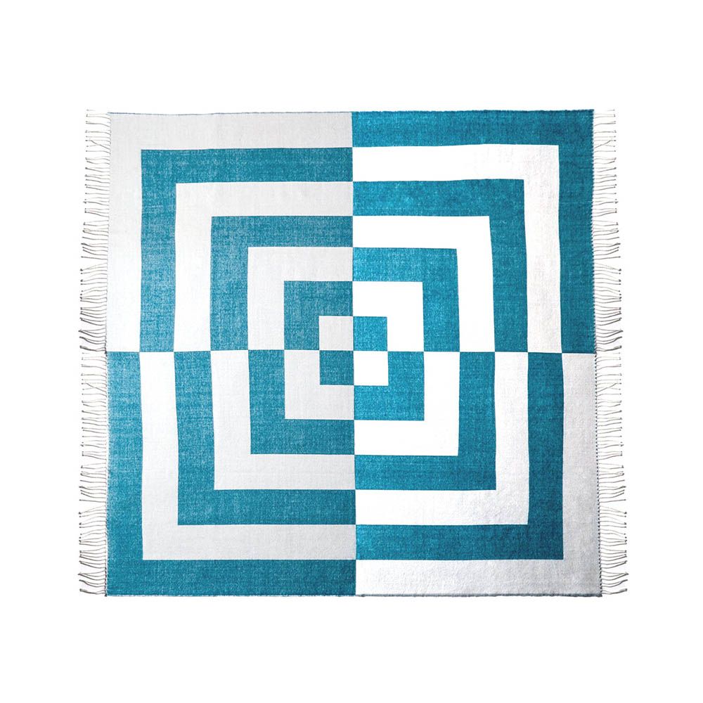 Cozy graphic print throw in blue and white with fringe detail
