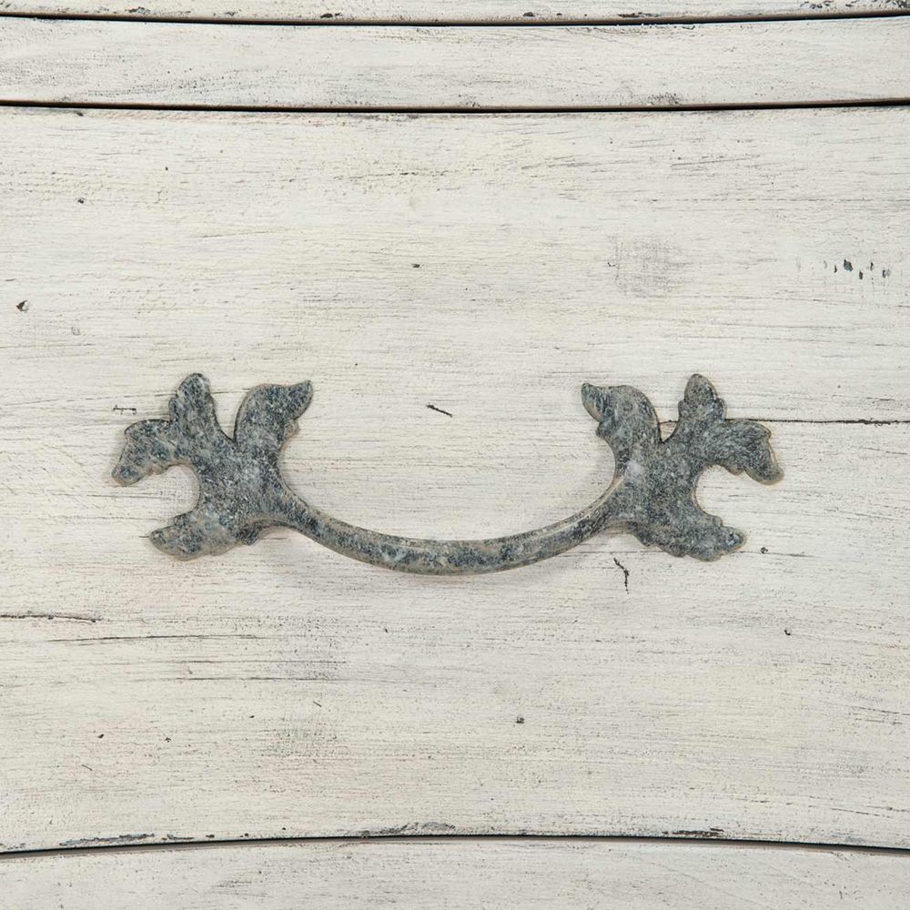 A beautiful and classic French style dresser with nine drawers and lovely curved front and ends from Bernhardt 