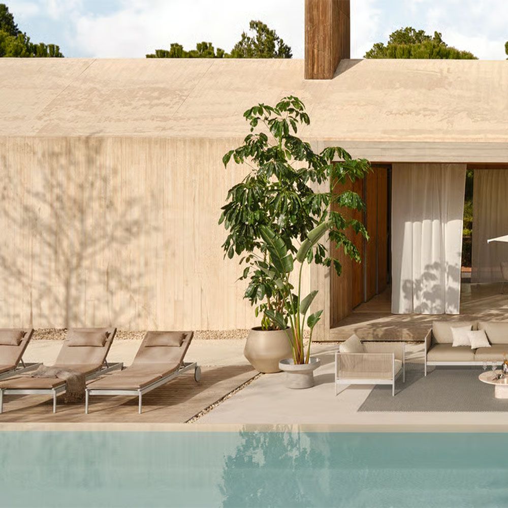 Ease Sun Lounger - Sand