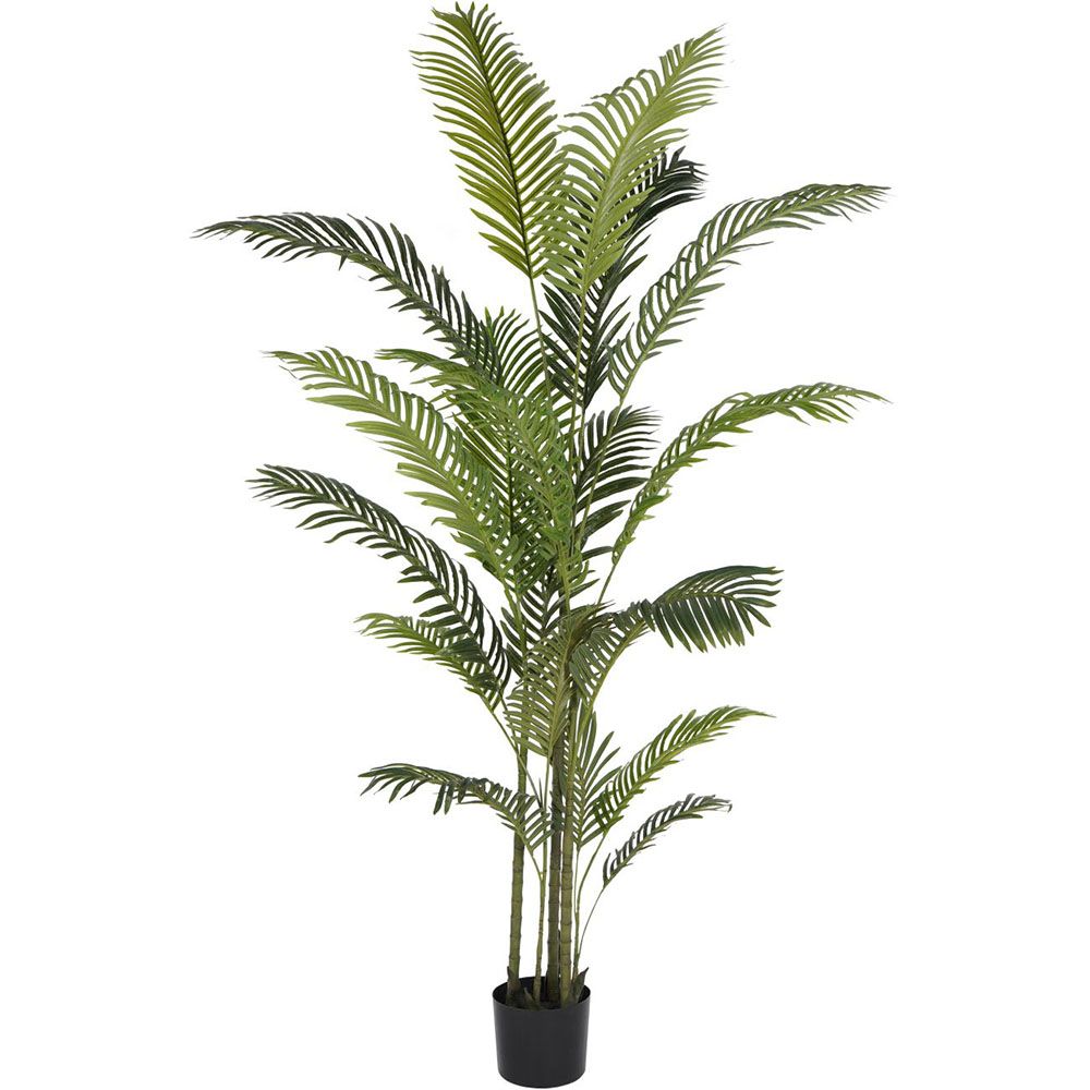 Striking artificial palm tree
