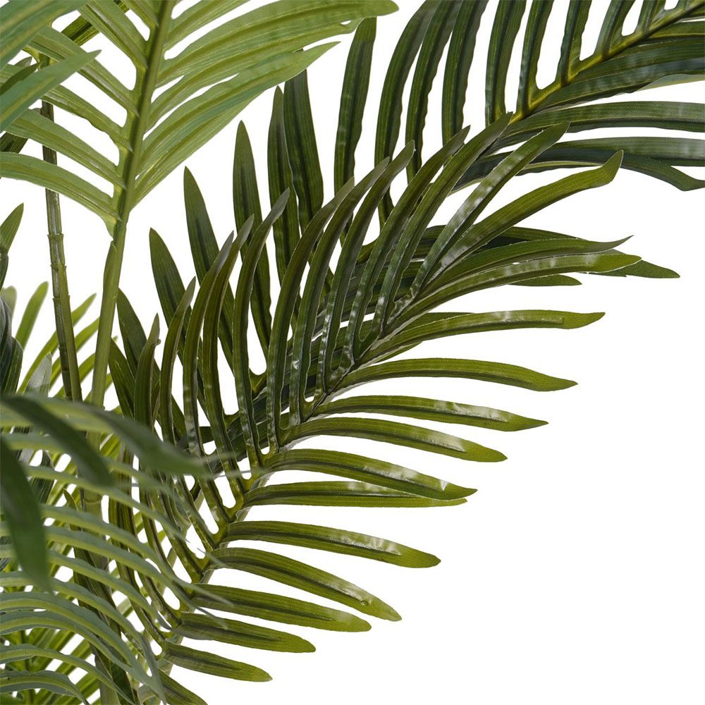Striking artificial palm tree