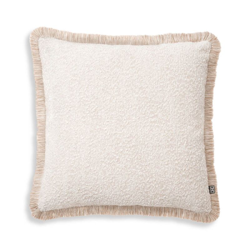 Chic and dreamy boucle cushion with beige fringe