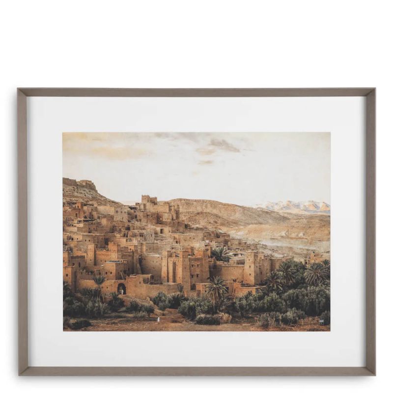 Print beautifully capturing the iconic Ksar in a delicate brown wooden frame