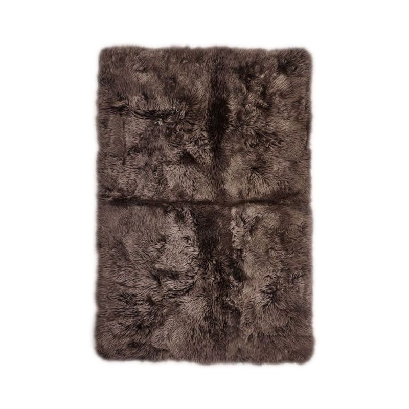 Fluffy New Zealand sheepskin rug in walnut