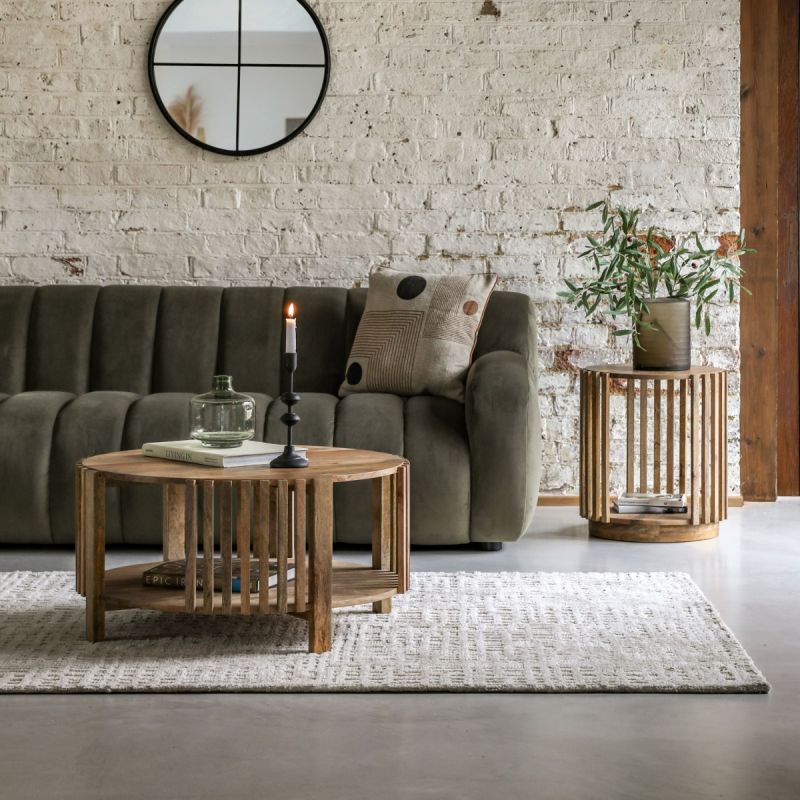 Cosy cream rug with divine textured pattern