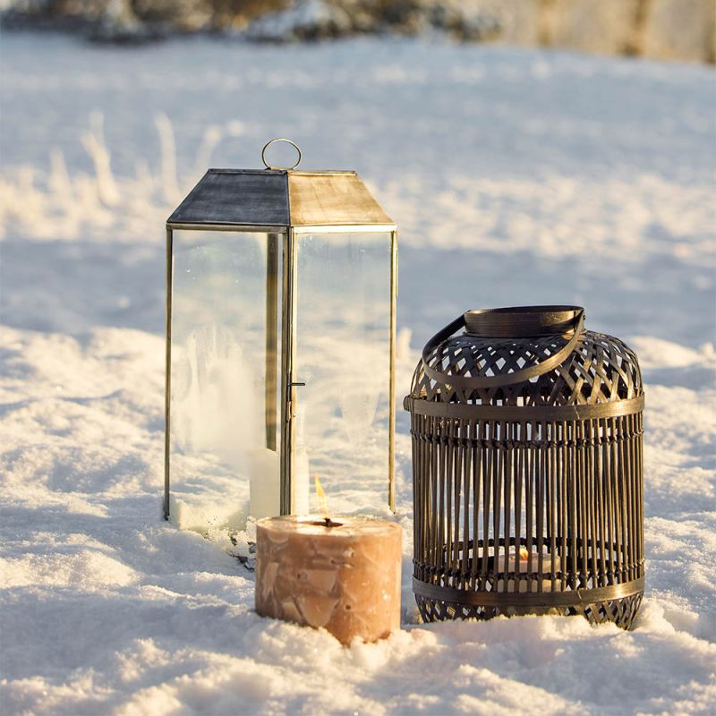 Elegant and captivating lantern accessory