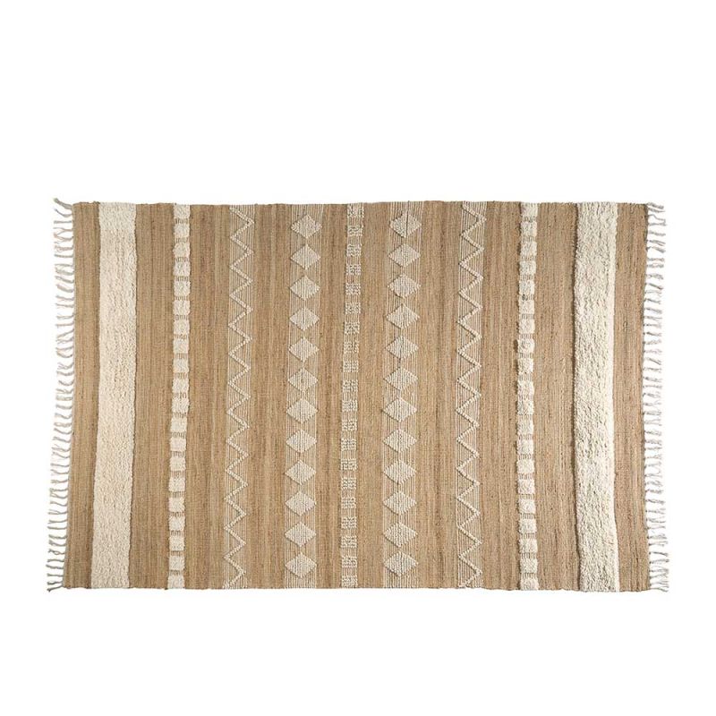 patterned rattan rug with wool details