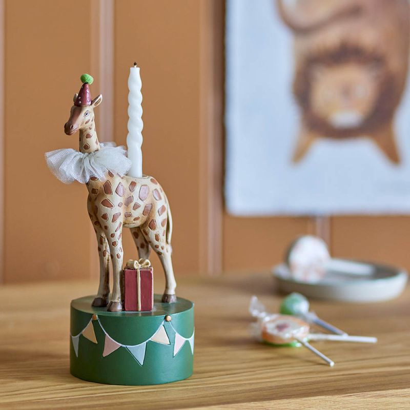 Quaint candle holder in the shape of a giraffe for children's birthday
