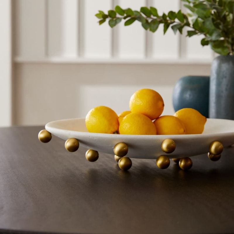 Elevate your space with the Katherine Centerpiece, a stunning blend of elegance and modern design, perfect for any occasion. Transform your decor today!