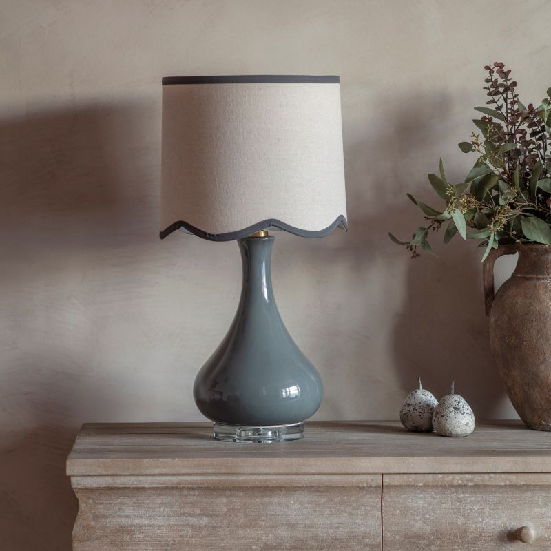 Azzura Scallop Table Lamp