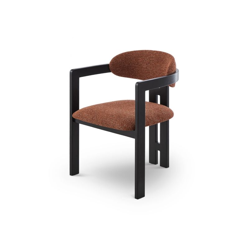 Angular yet elegant dining chair with striking lines and slim seating pads