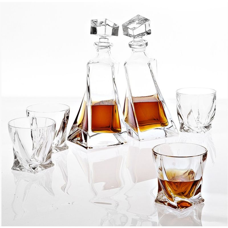 Set of 6 luxury crystal glass decanters
