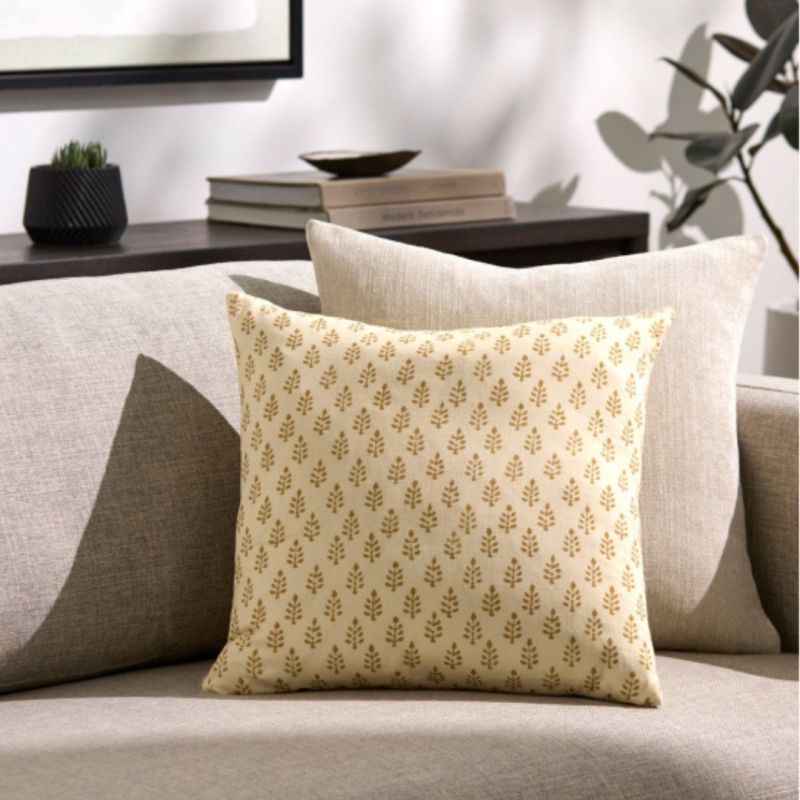 Add a touch of comfort to your space with the Diggi Woven Cushion. Stylish, textured design perfect for any room. Elevate your décor today!