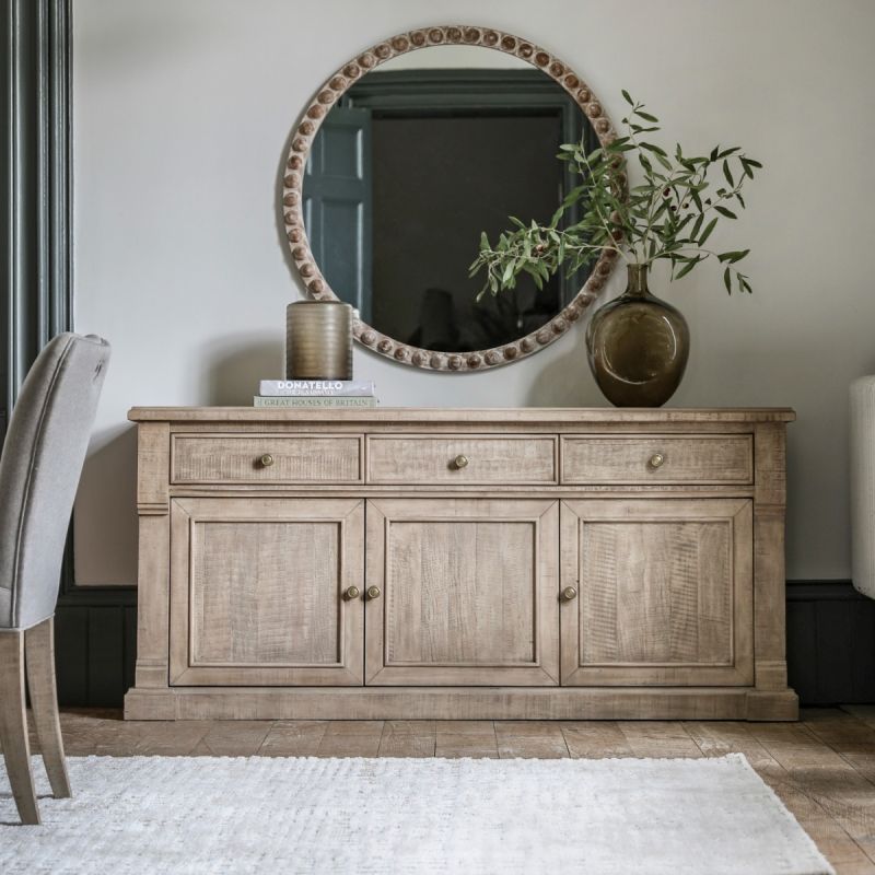 Rustic and sophisticated sideboard with six draws