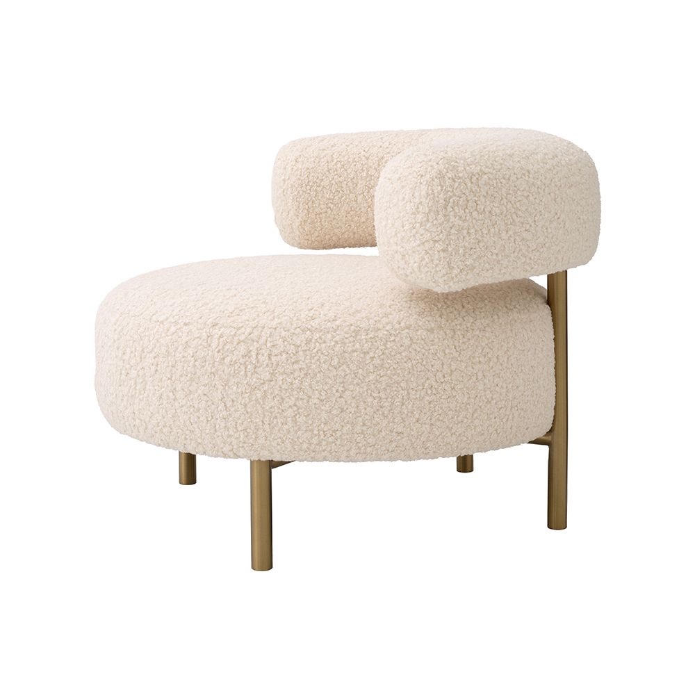 A glamorous chair by Eichholtz with a luxury upholstery and brushed brass legs 