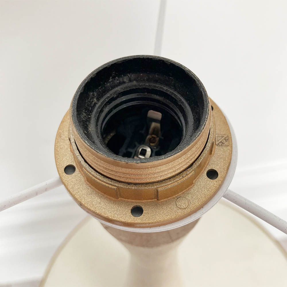 Stylish bleached mango wood table lamp with white lampshade 