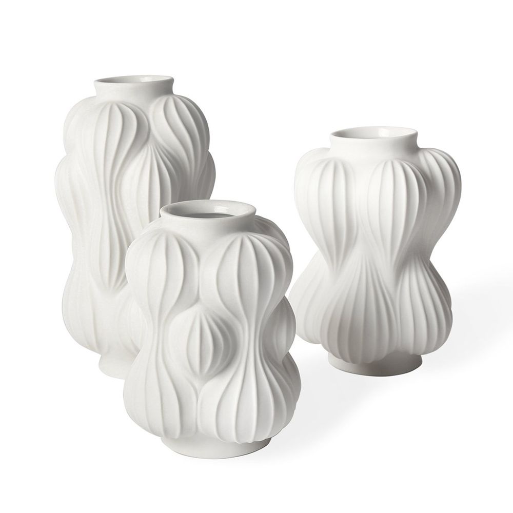 A luxurious Japanese paper lantern-inspired decorative vase 