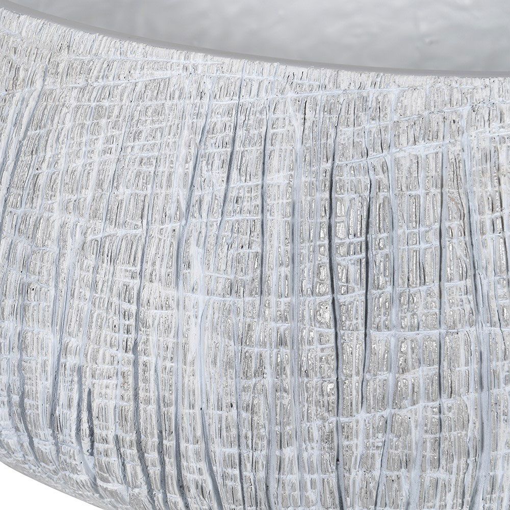 Gorgeous textured bowl available in white and black finishes