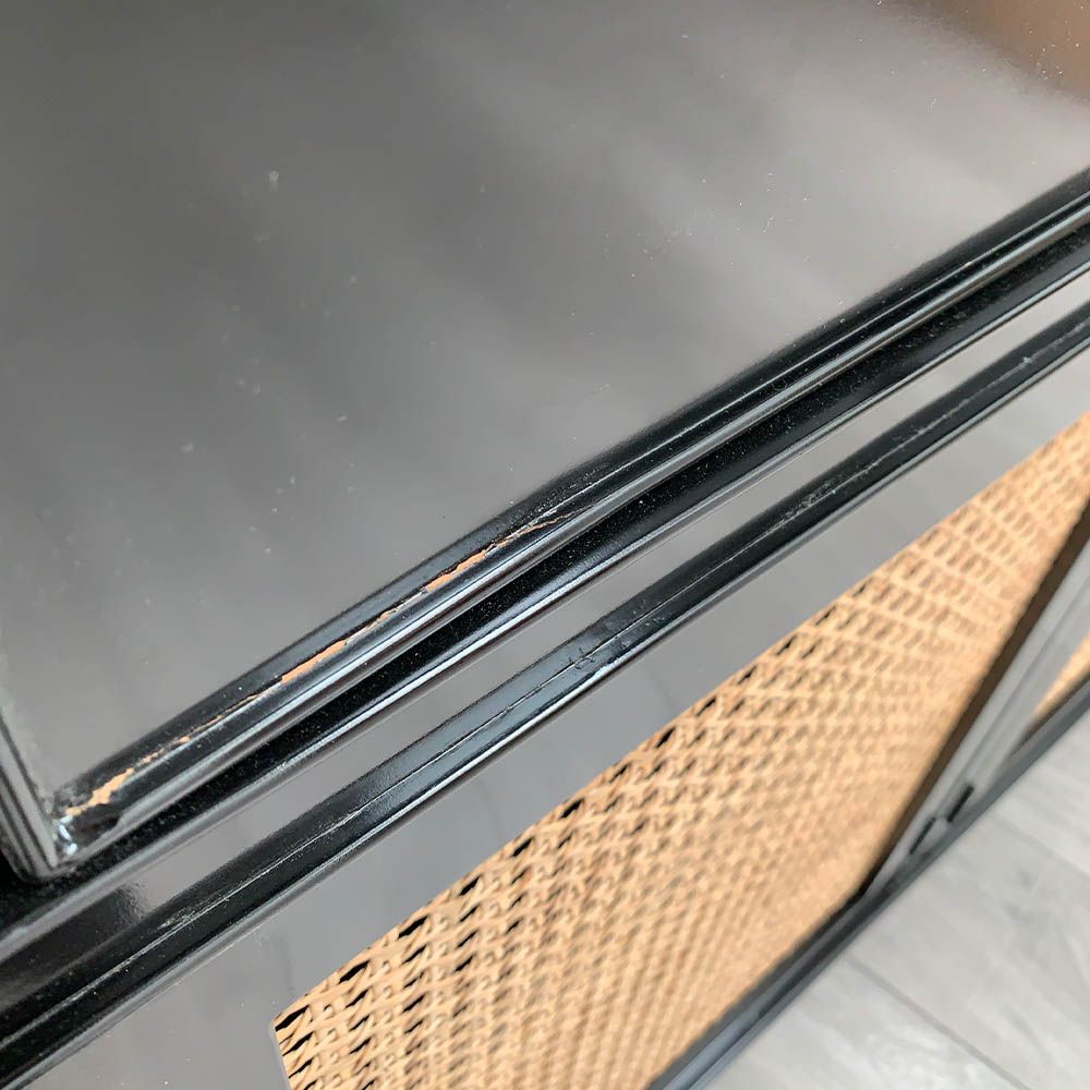 Imperfections to black lacquer finish