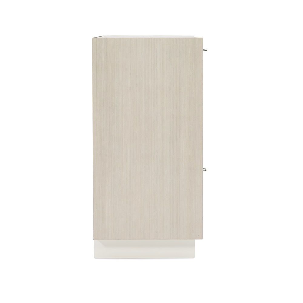 Luxurious three drawer chest of drawers