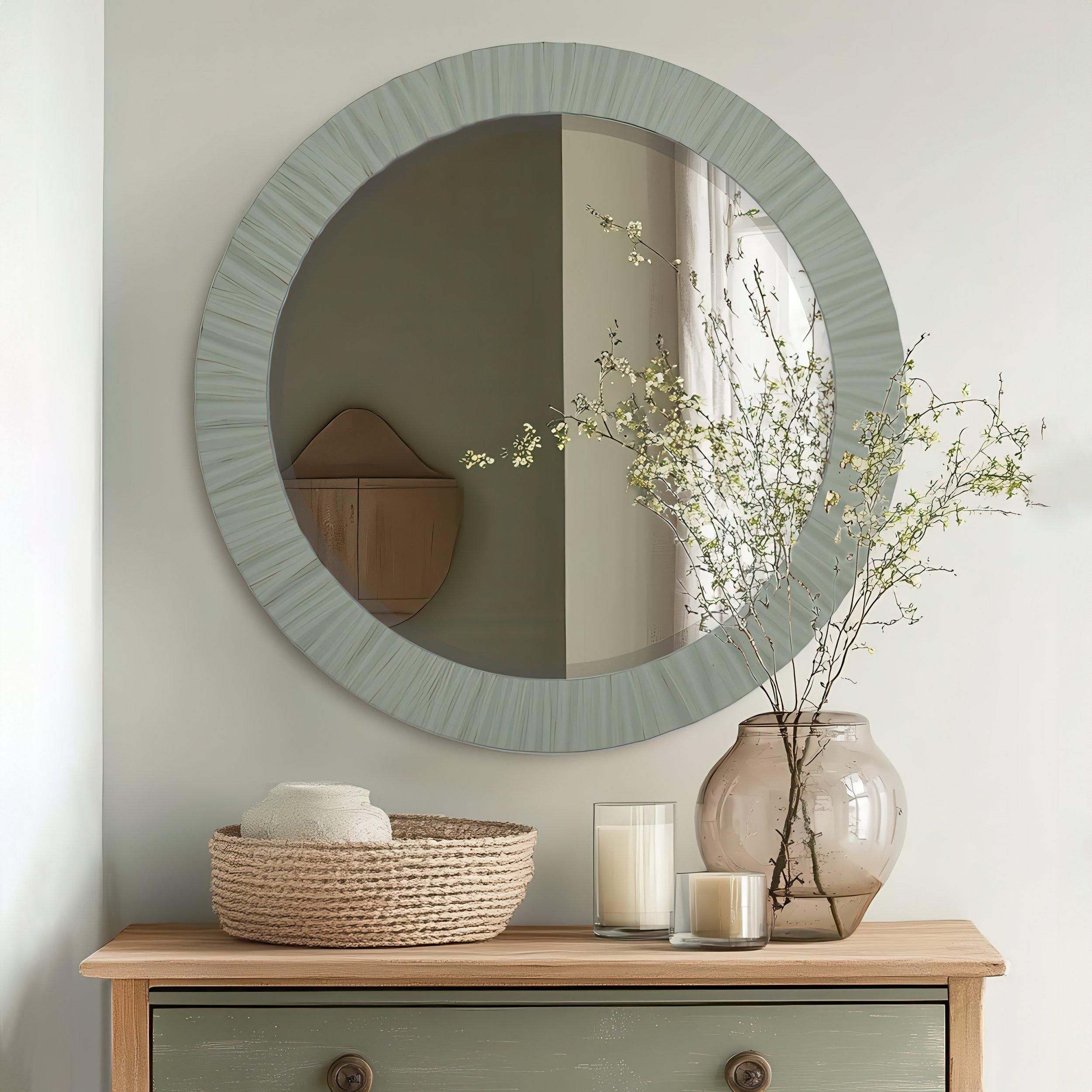Newsa Mirror