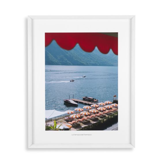 A lovely print by Eichholtz which will make you feel like you're on holiday