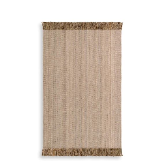 Natural rectangular jute rug with fringing 