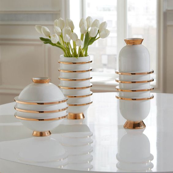 Chic vase with gold rings and gold flared base