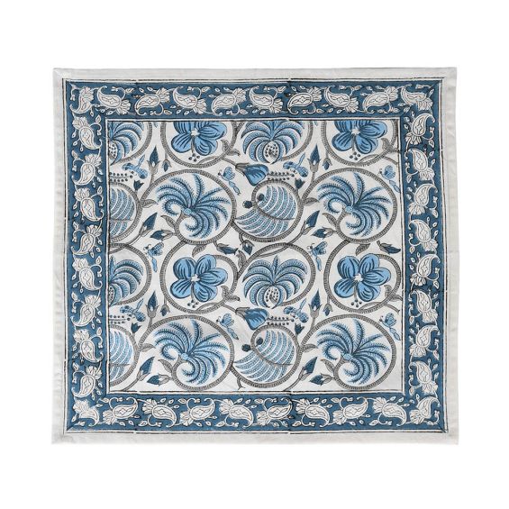 Gorgeous, floral patterned blue and white placemat