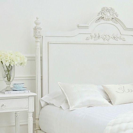 Silk ivory square cushion